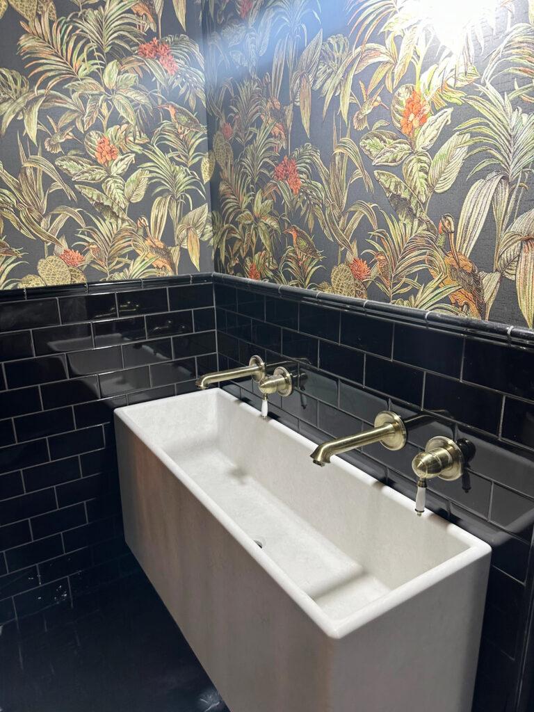 Раковина из искусственного камня изготовлено в правила камня