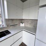 Столешницы на кухню и журнальный столик из кварцевого агломерата изготовлено в правила камня