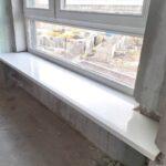 Подоконники из акрилового камня изготовлено в правила камня