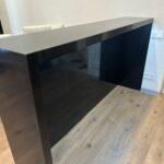 Барная стойка из искусственного камня с подсветкой изготовлено в правила камня