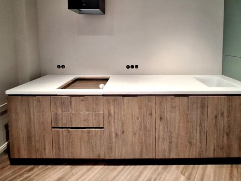 Прямая столешница на кухню с акриловой мойкой изготовлено в правила камня