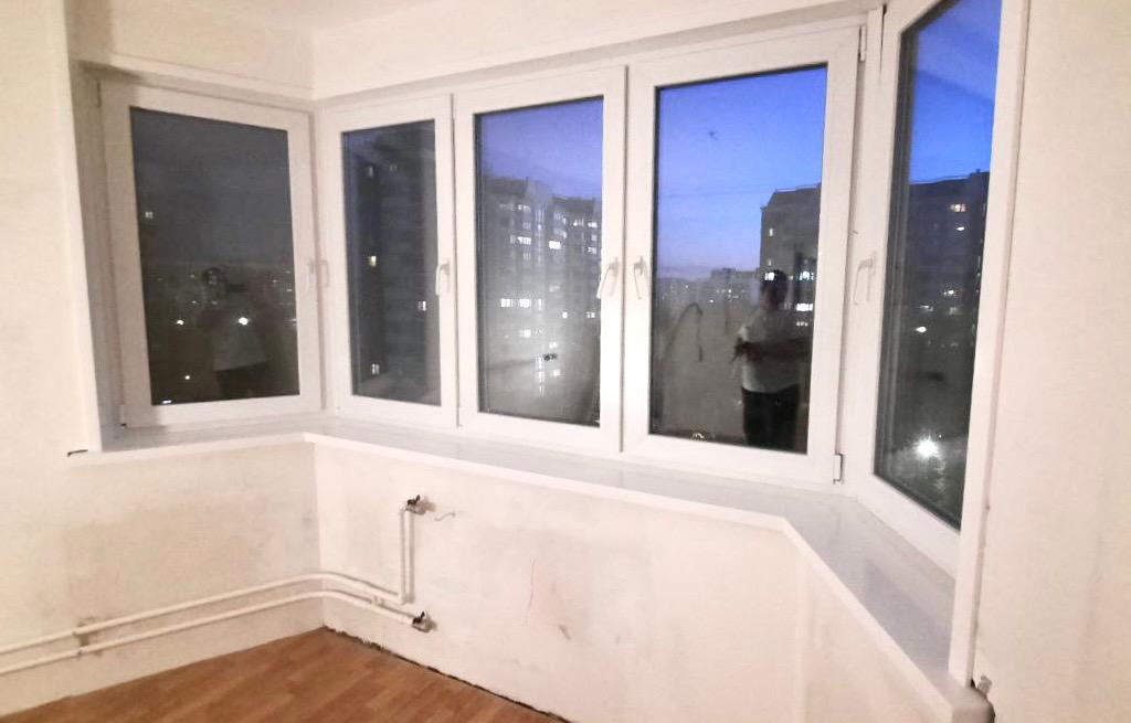 Акриловые подоконники и откосы изготовлено в правила камня