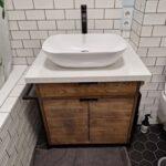 Столешница из акрила в ванную комнату изготовлено в правила камня