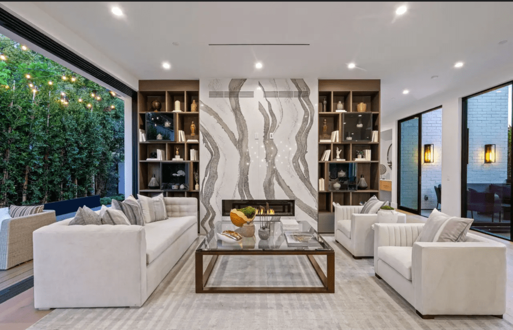 Asterum A4101 Safary изготовлено в правила камня