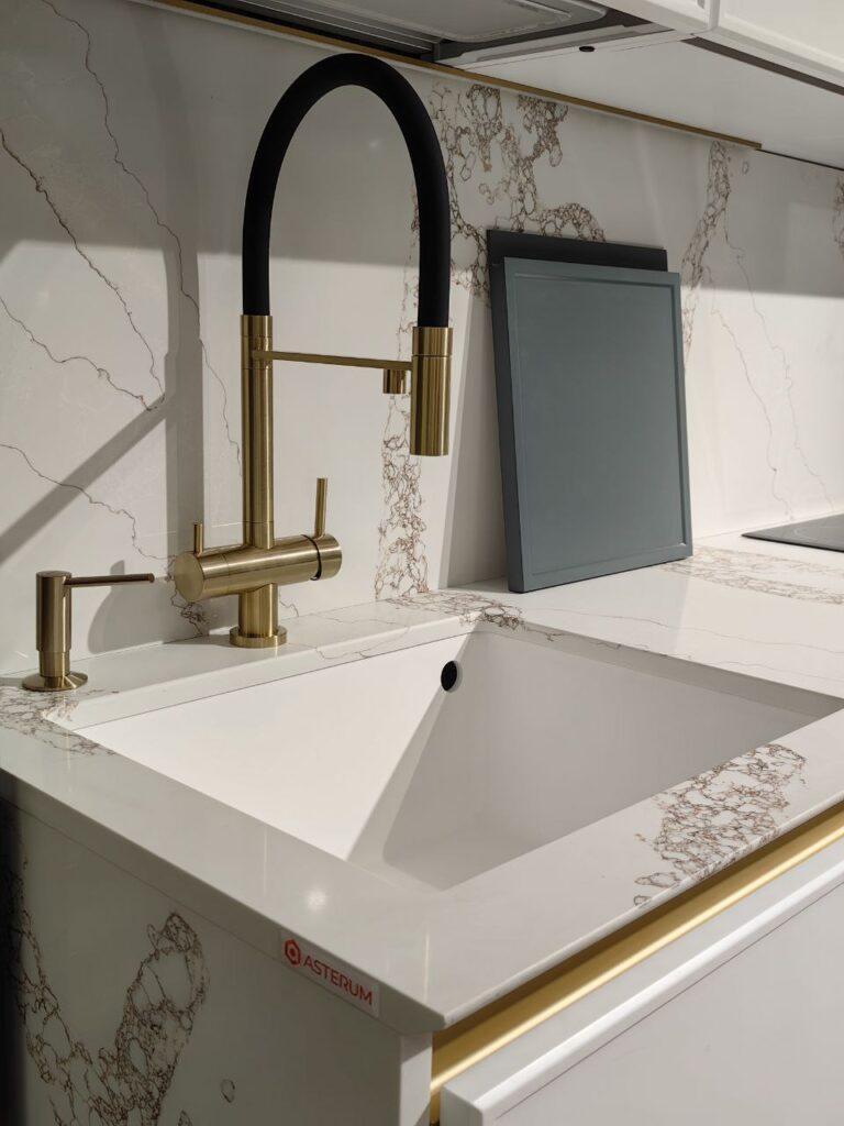 Asterum A5002 Caracum изготовлено в правила камня