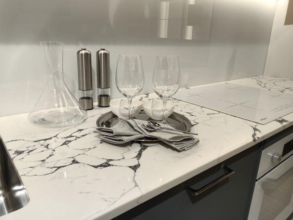 Asterum A5101 Everest изготовлено в правила камня