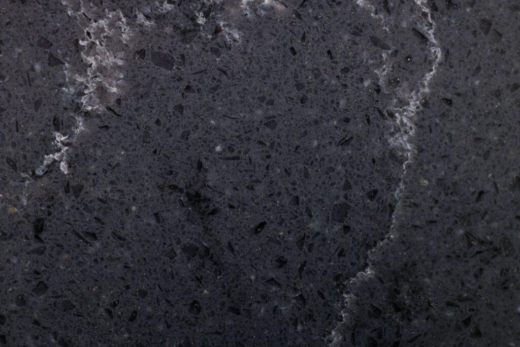 Asterum A6106 Bagira изготовлено в правила камня