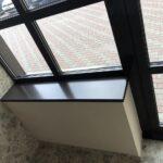 Темные подоконники из акрилового камня (Цена за 4 штуки) изготовлено в правила камня