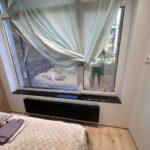 Черные подоконники изготовлено в правила камня