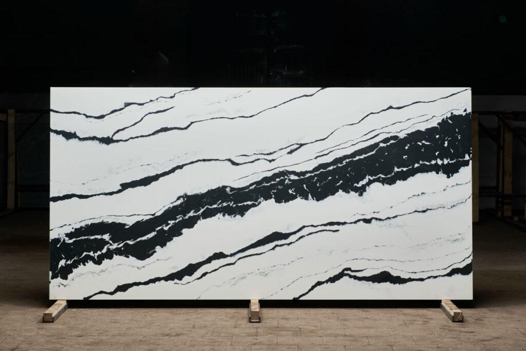 Primax Quartz 331 Panda White изготовлено в правила камня