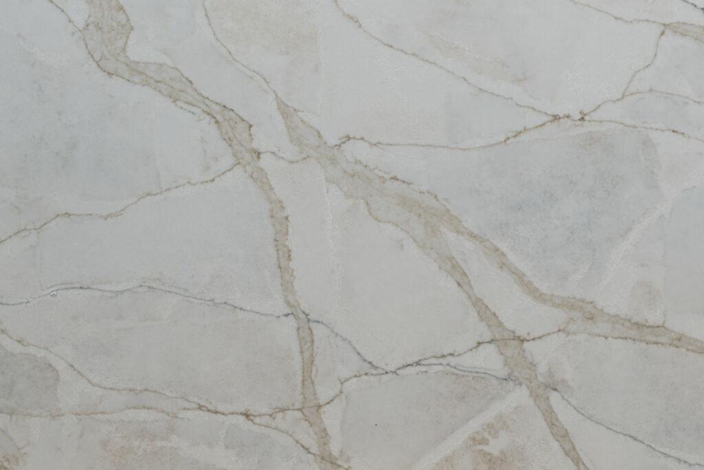 Primax Quartz 700 Calacatta Translucent изготовлено в правила камня