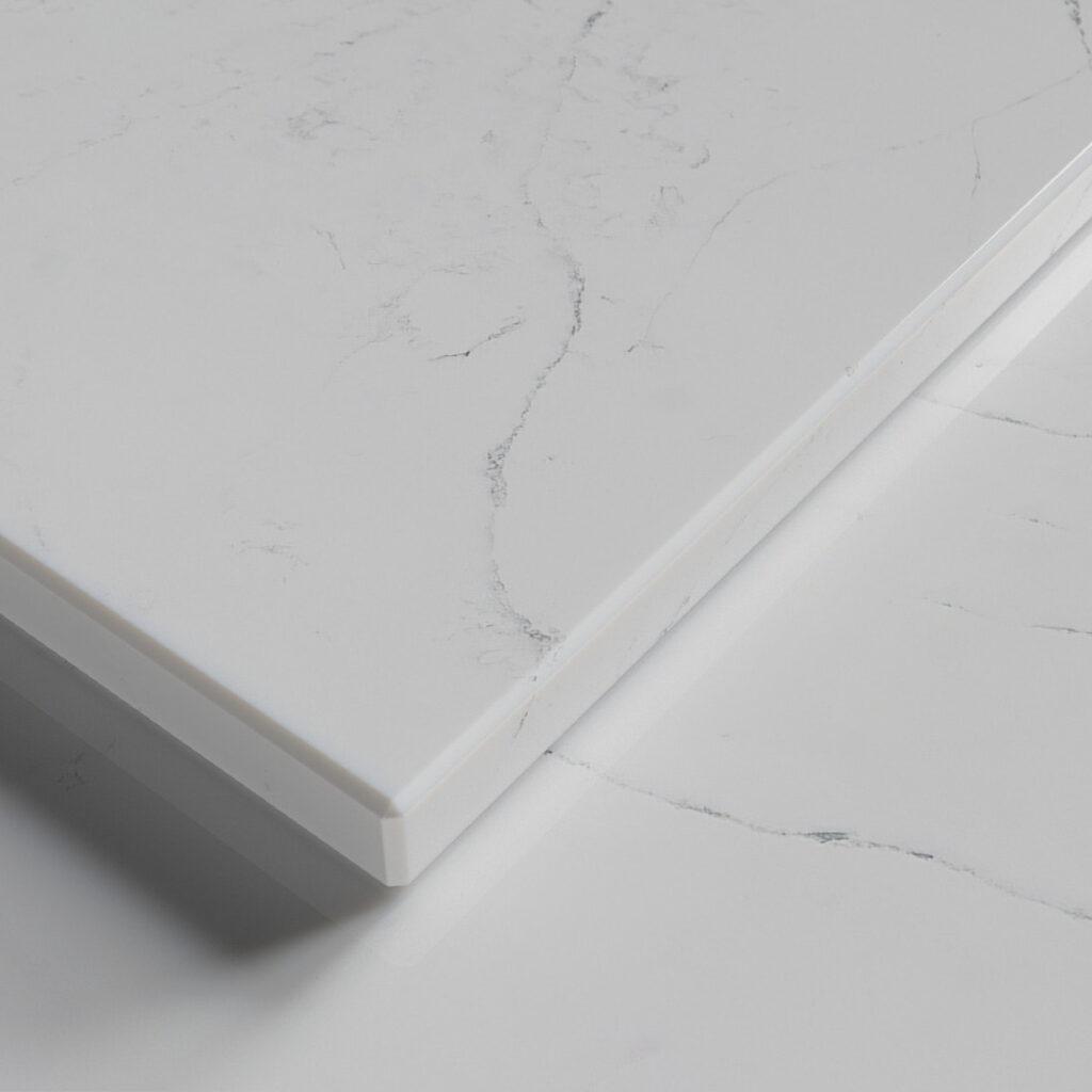 Primax Quartz 702 Light Calacatta изготовлено в правила камня