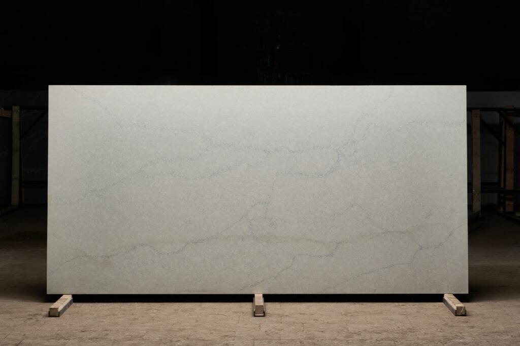 Primax Quartz 706 Calacatta Grey изготовлено в правила камня