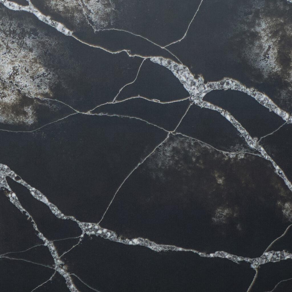 Primax Quartz 795 Calacatta Black Mist изготовлено в правила камня