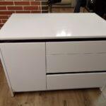 Акриловая столешница с мойкой и остров на кухню изготовлено в правила камня