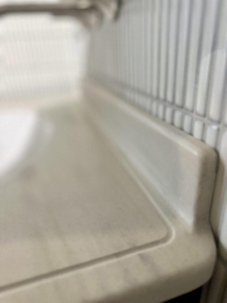 3 столешницы в ванную комнату из акрилового камня изготовлено в правила камня