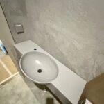 Столешница с раковиной сложной формы изготовлено в правила камня