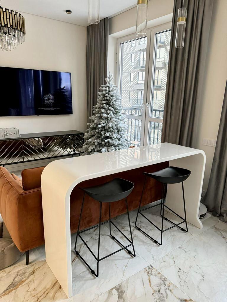 Барная стойка из акрилового камня изготовлено в правила камня